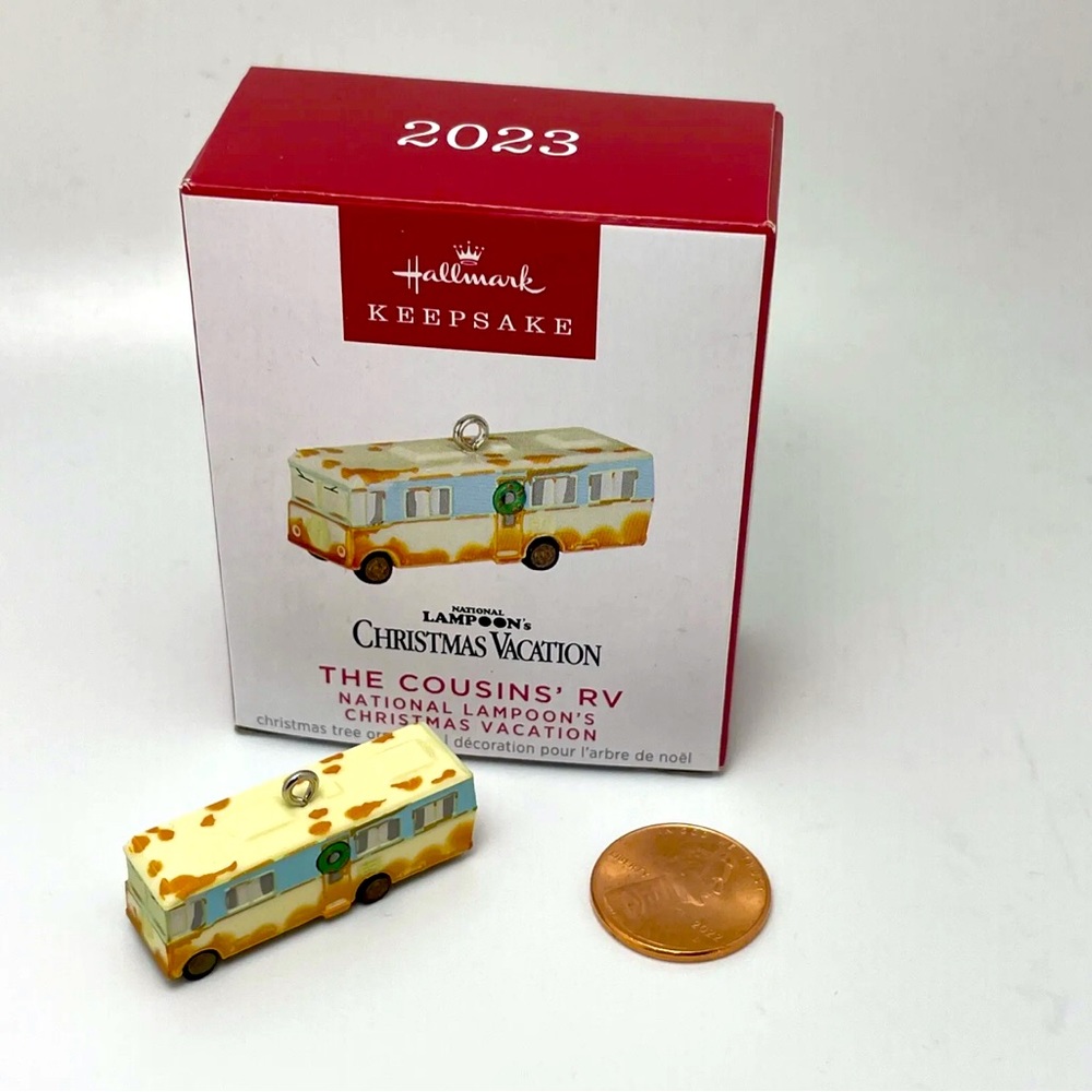 Hallmark Cousin Eddie’s Camper Ornament